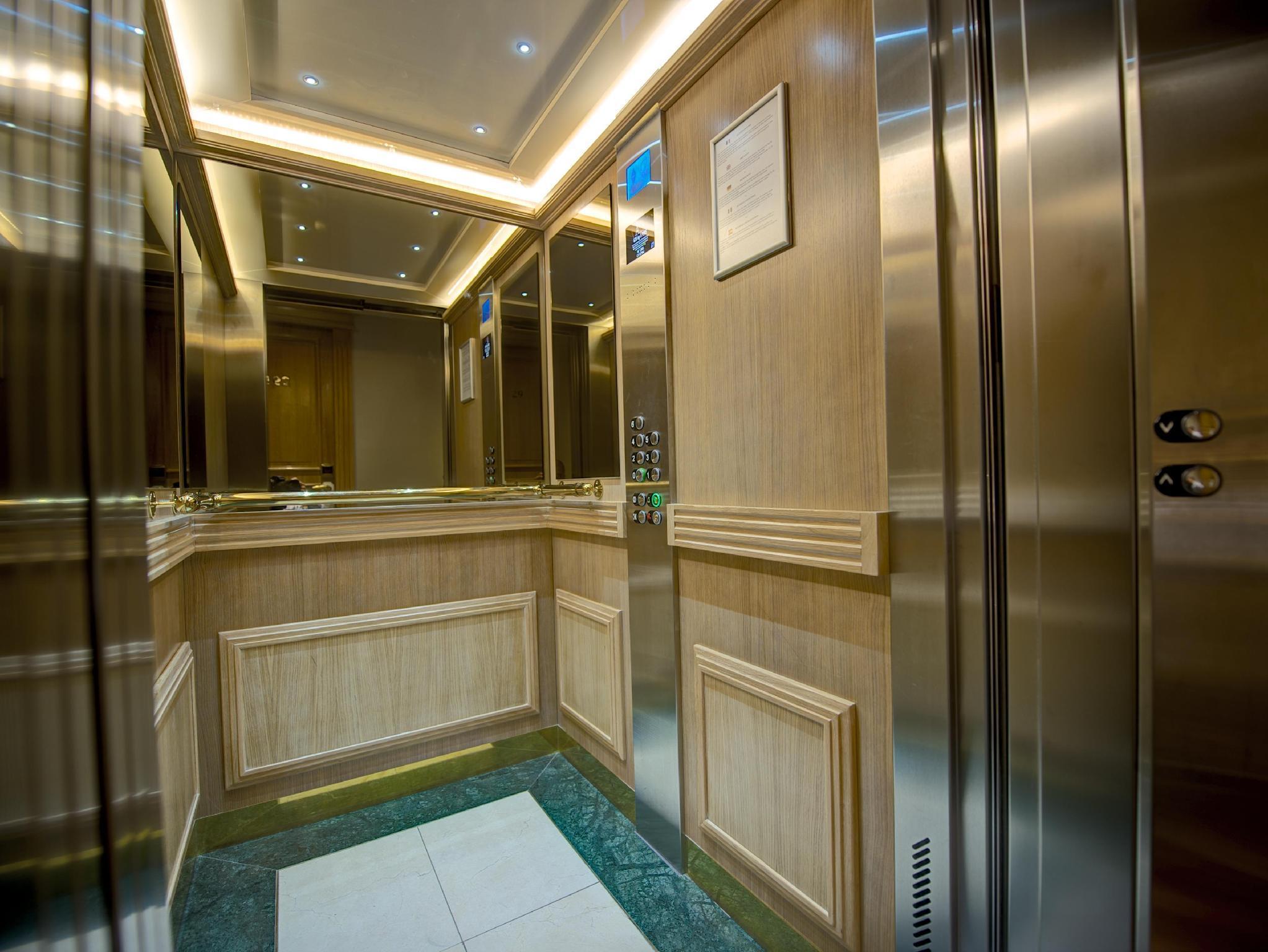 Hotel Du Midi Montparnasse Parijs