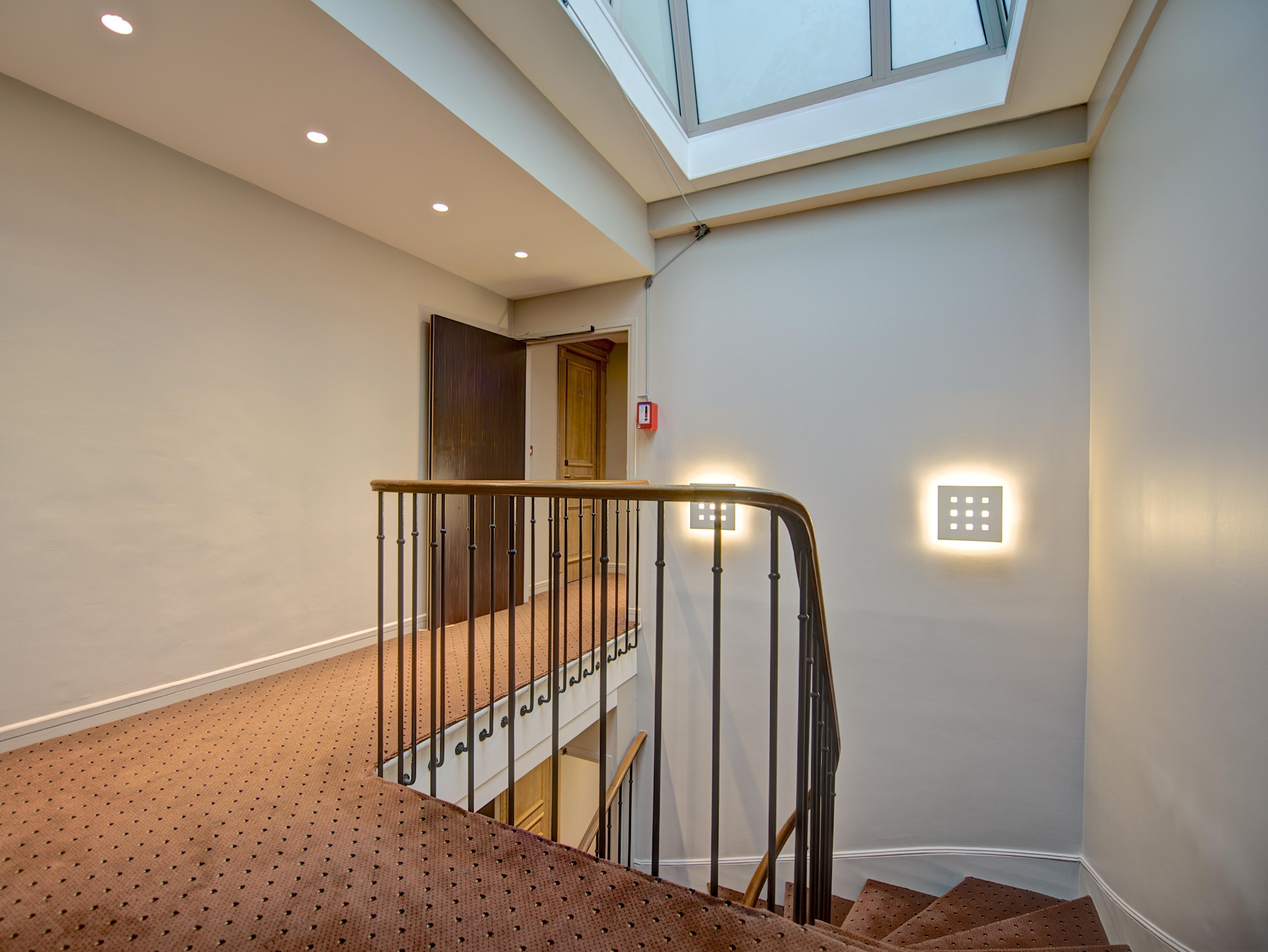Du Midi Montparnasse Hotel Parijs